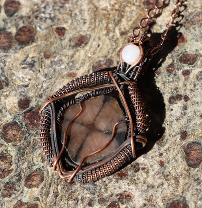 Přívěšek andalusit a měsíční kámen "Chiastolit – Kámen vnitřního kříže" - Supreme Panthers