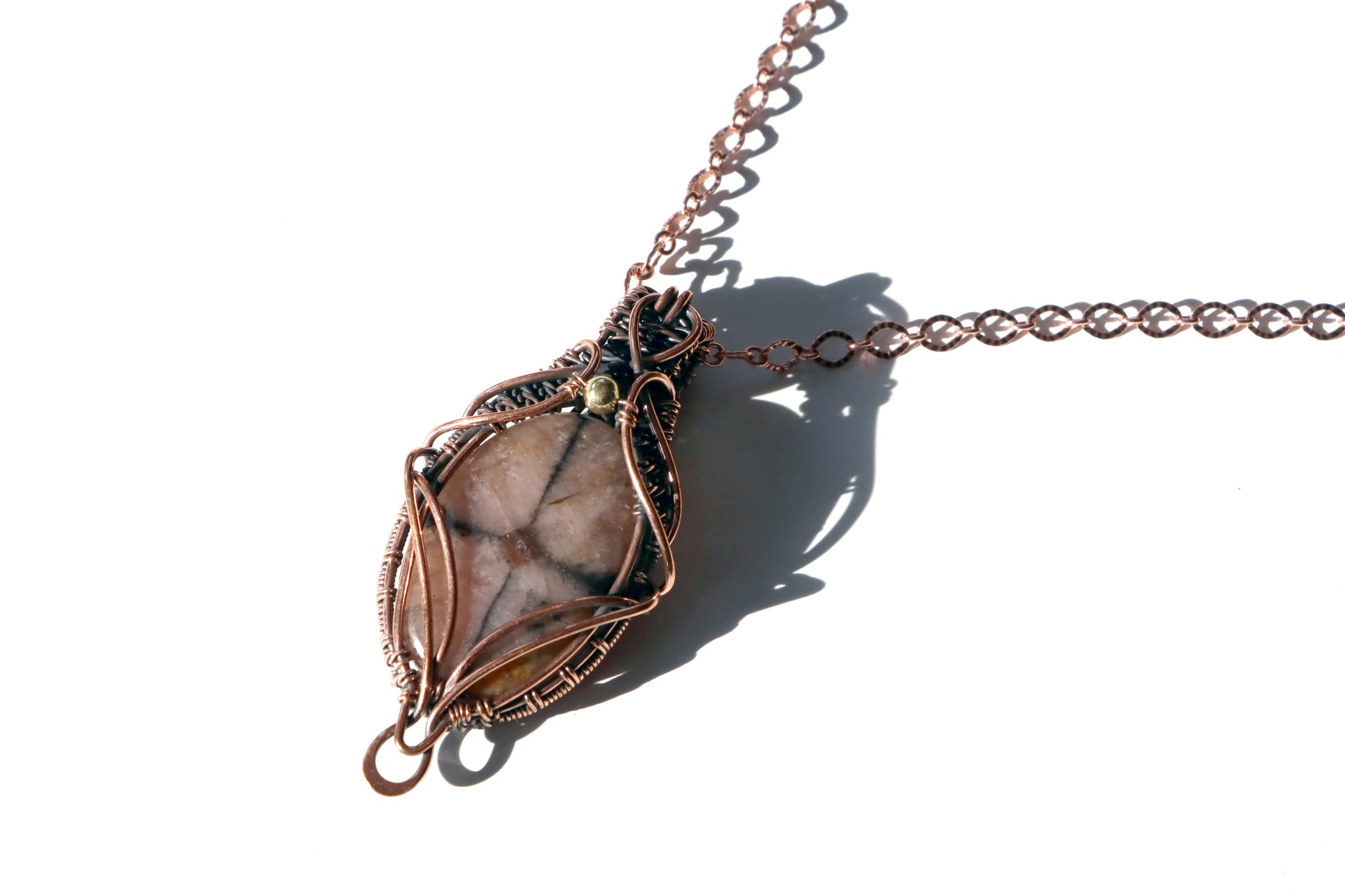 Přívěšek andalusit "Chiastolit – Znamení ticha" - Supreme Panthers