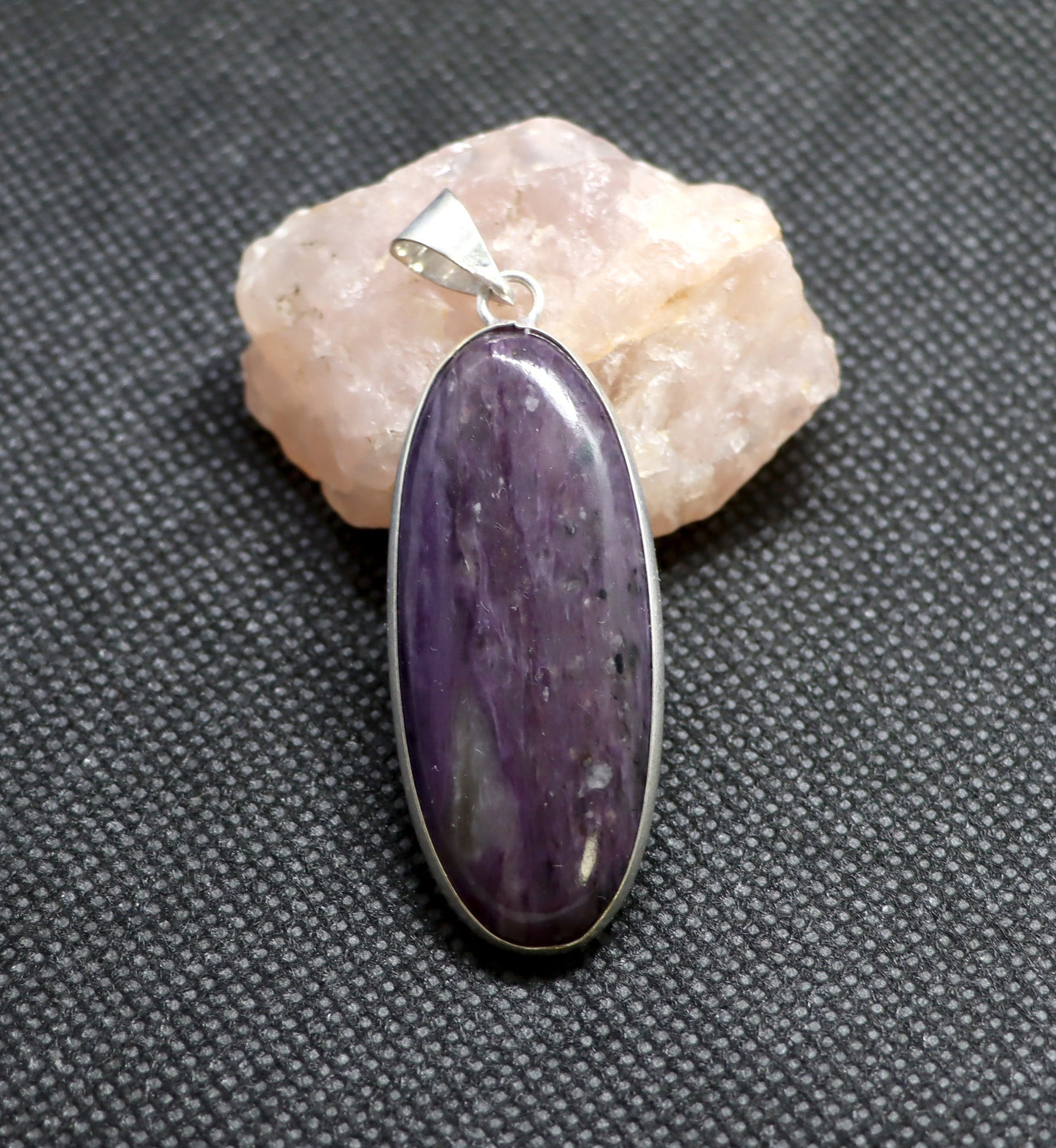 Přívěšek charoit - Supreme Panthers