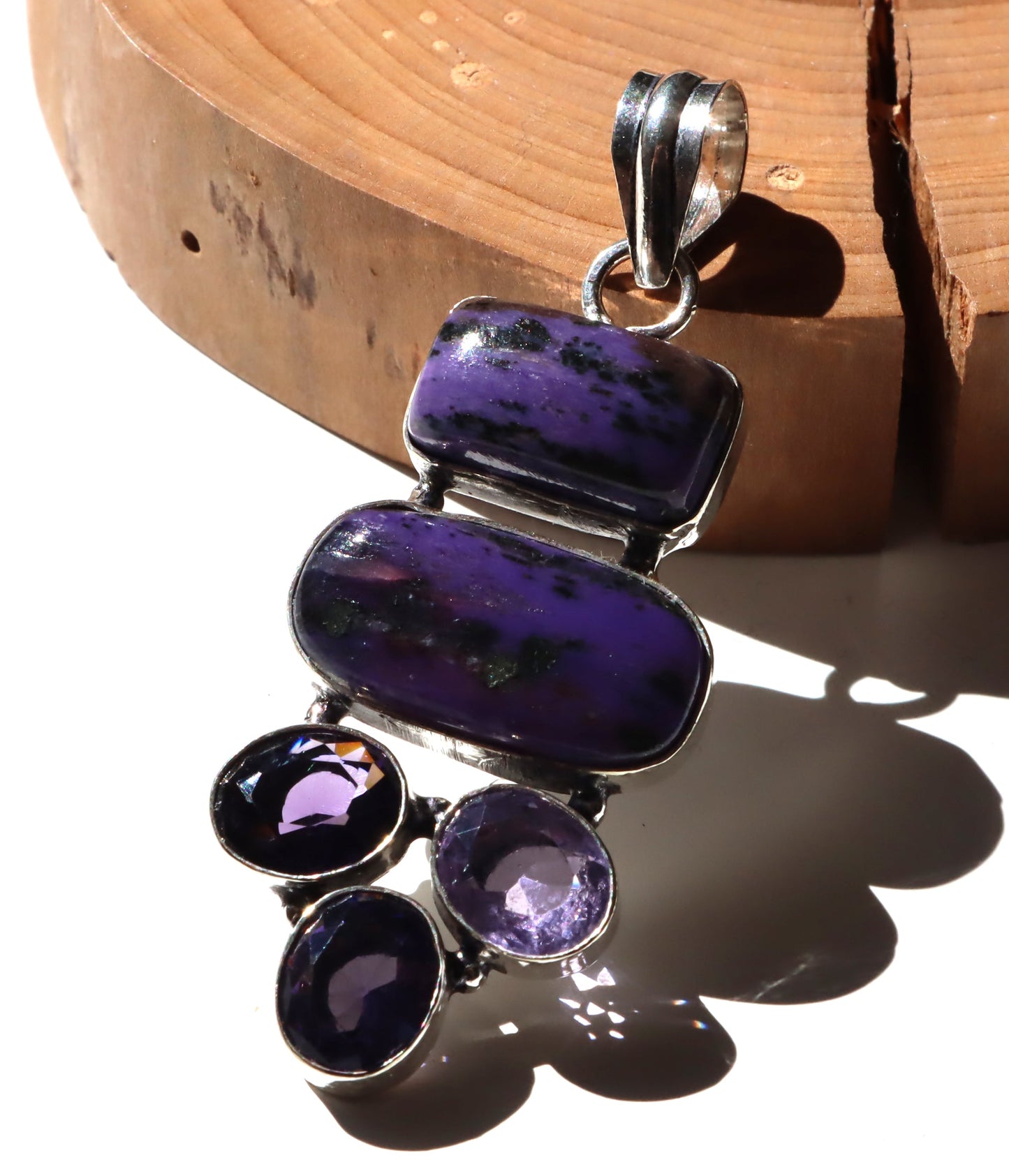 Přívěsek „Charoit a ametyst“ - Supreme Panthers