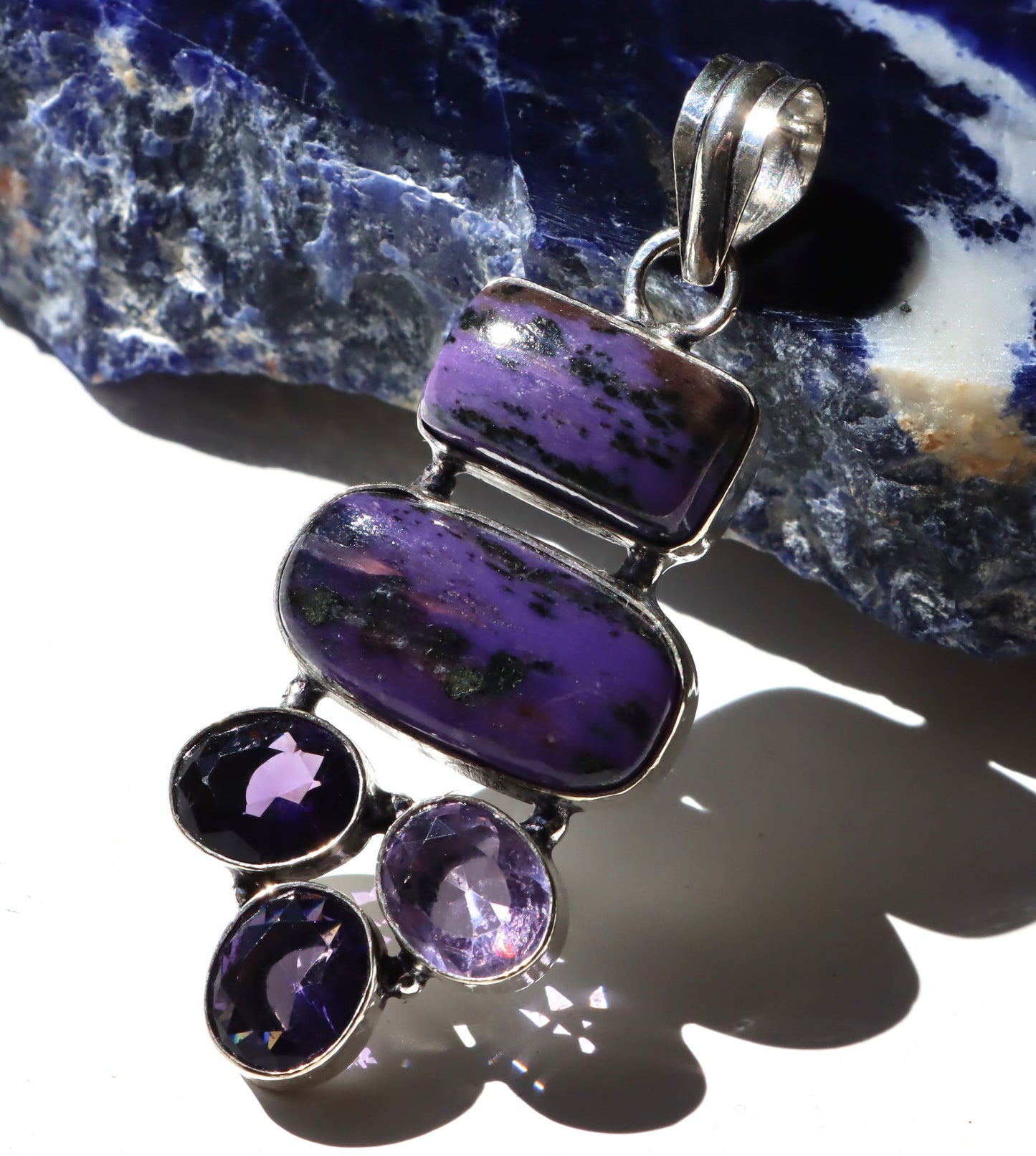 Přívěsek „Charoit a ametyst“ - Supreme Panthers