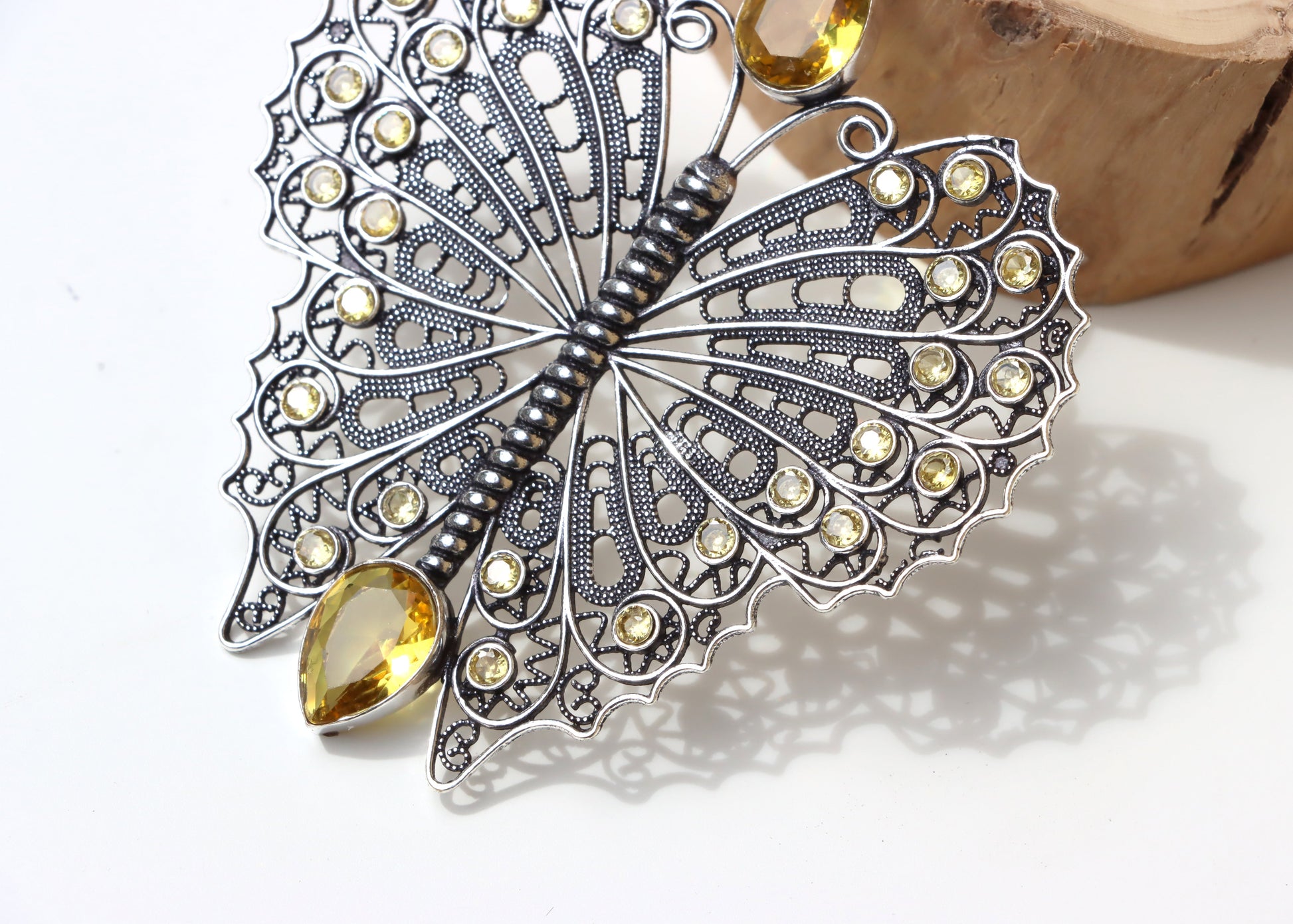 Přívěšek "Citrín – Motýlí tanec" - Supreme Panthers