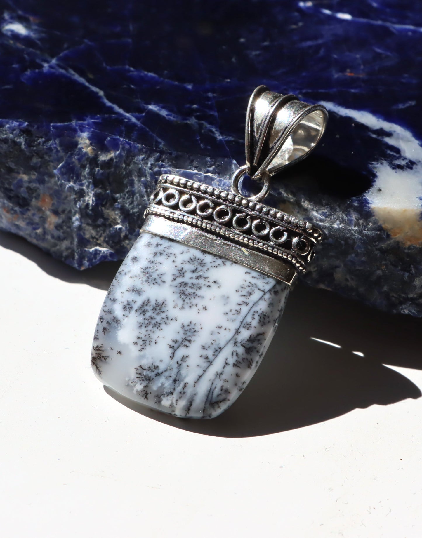 Přívěsek „Dendritický opál“ - Supreme Panthers