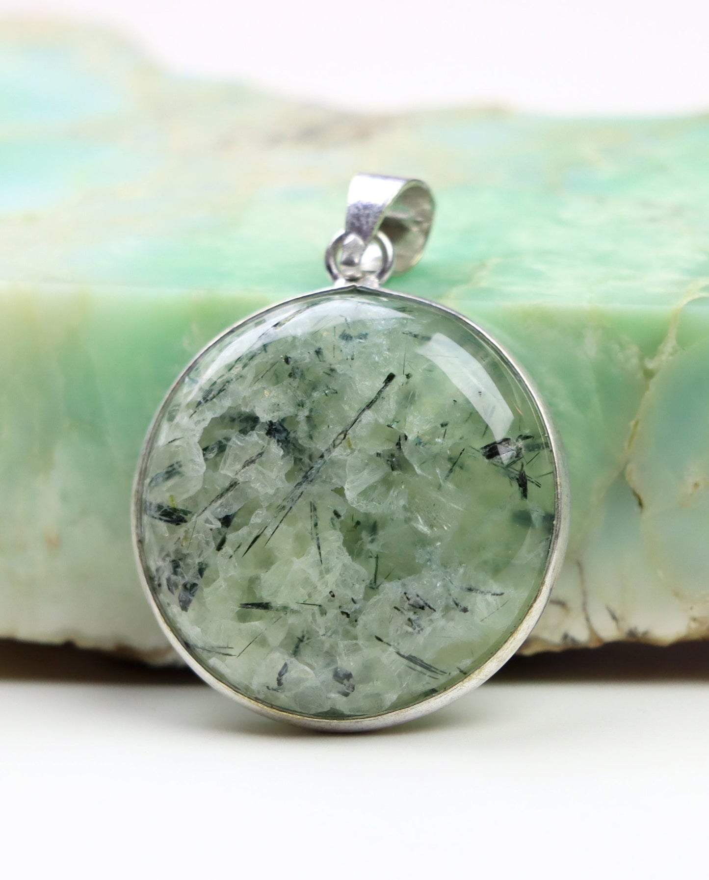 Přívěšek epidot v prehnitu - Supreme Panthers