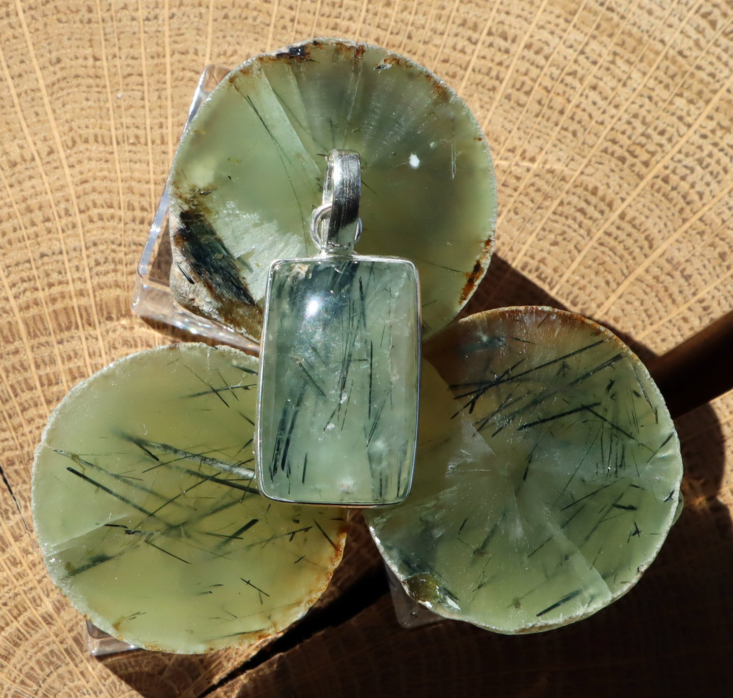 Přívěšek epidot v prehnitu - Supreme Panthers