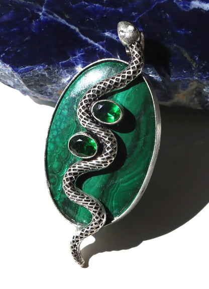 Přívěsek „Hadí talisman – Malachit & Olivín“ - Supreme Panthers