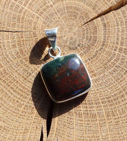 Přívěšek heliotrop - Supreme Panthers