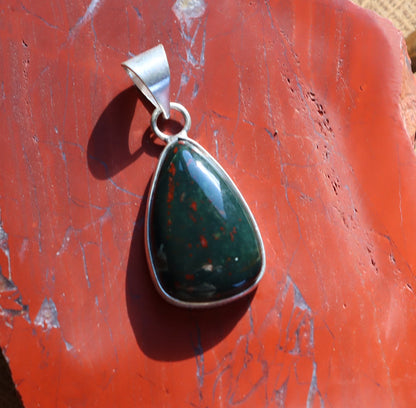 Přívěšek heliotrop - Supreme Panthers