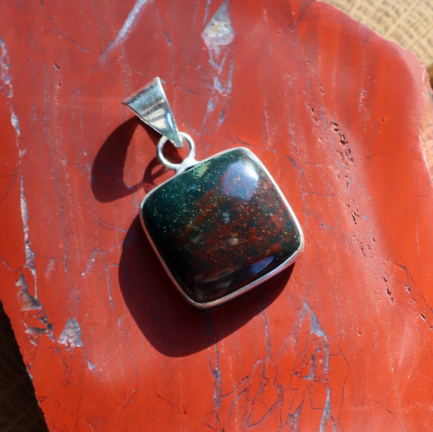 Přívěšek heliotrop - Supreme Panthers