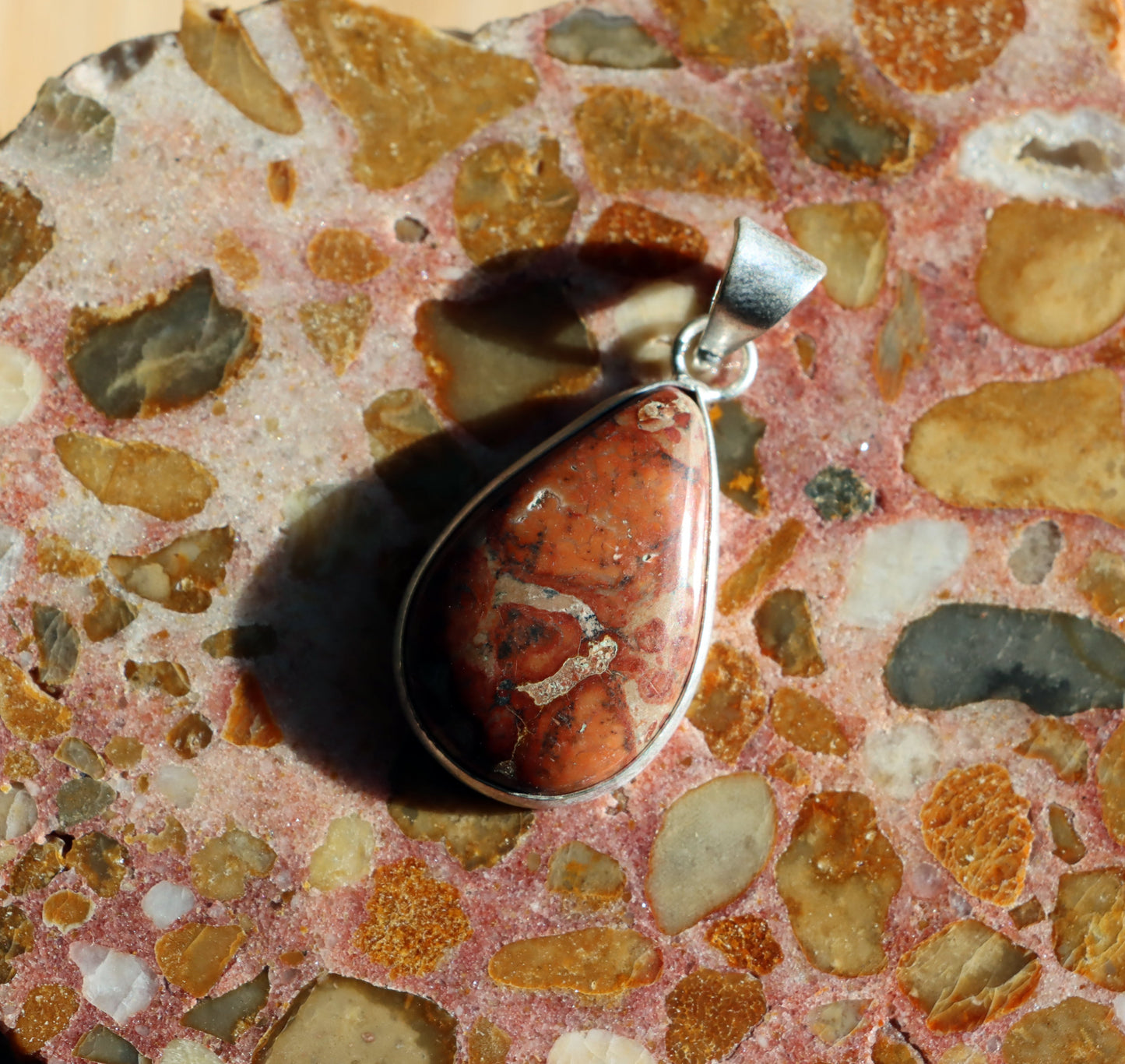 Přívěšek jaspis Asteroid - Supreme Panthers