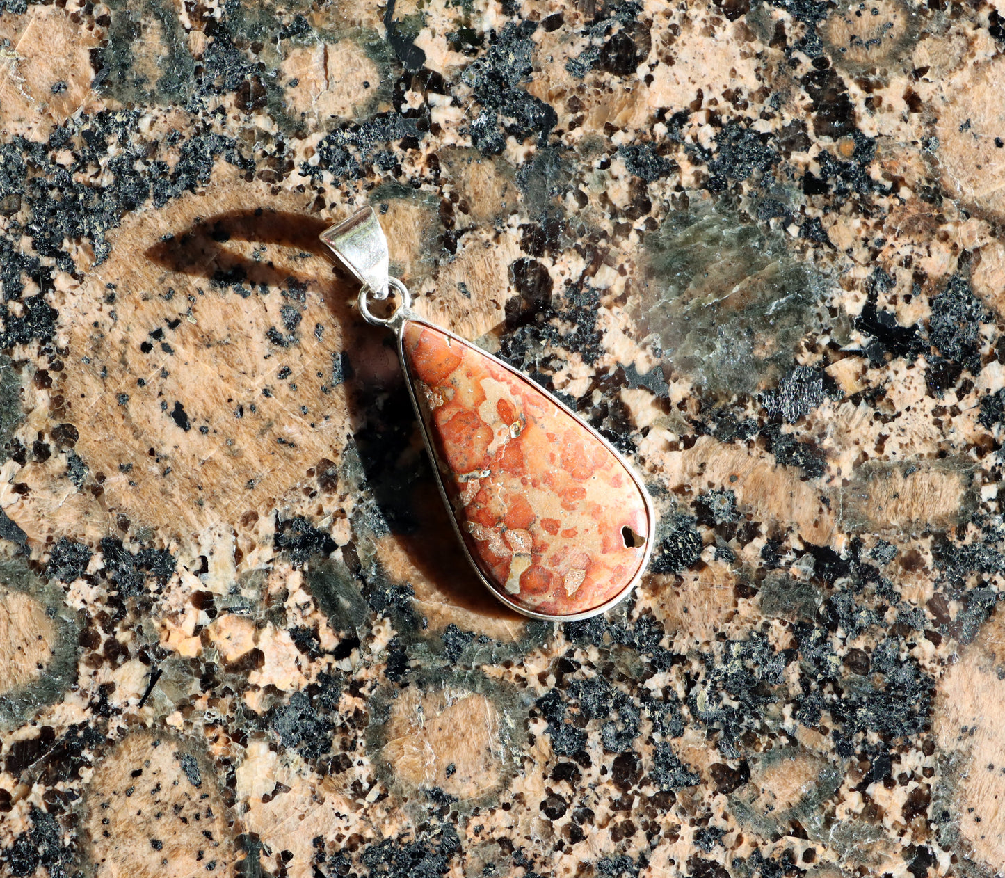 Přívěšek jaspis Asteroid - Supreme Panthers