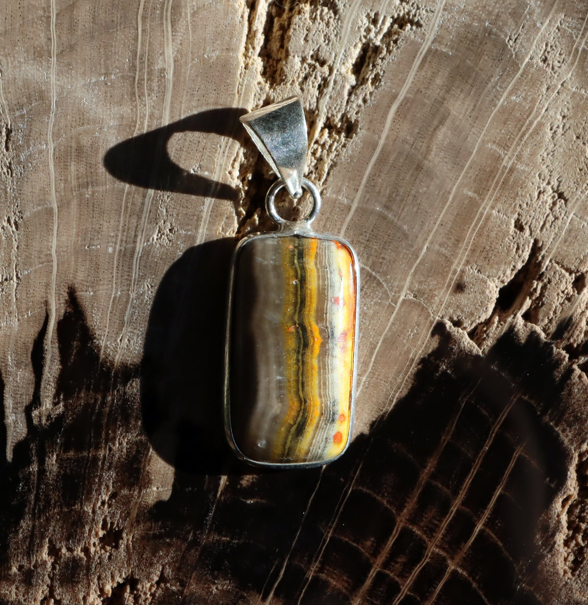 Přívěšek jaspis Bumble Bee - Supreme Panthers