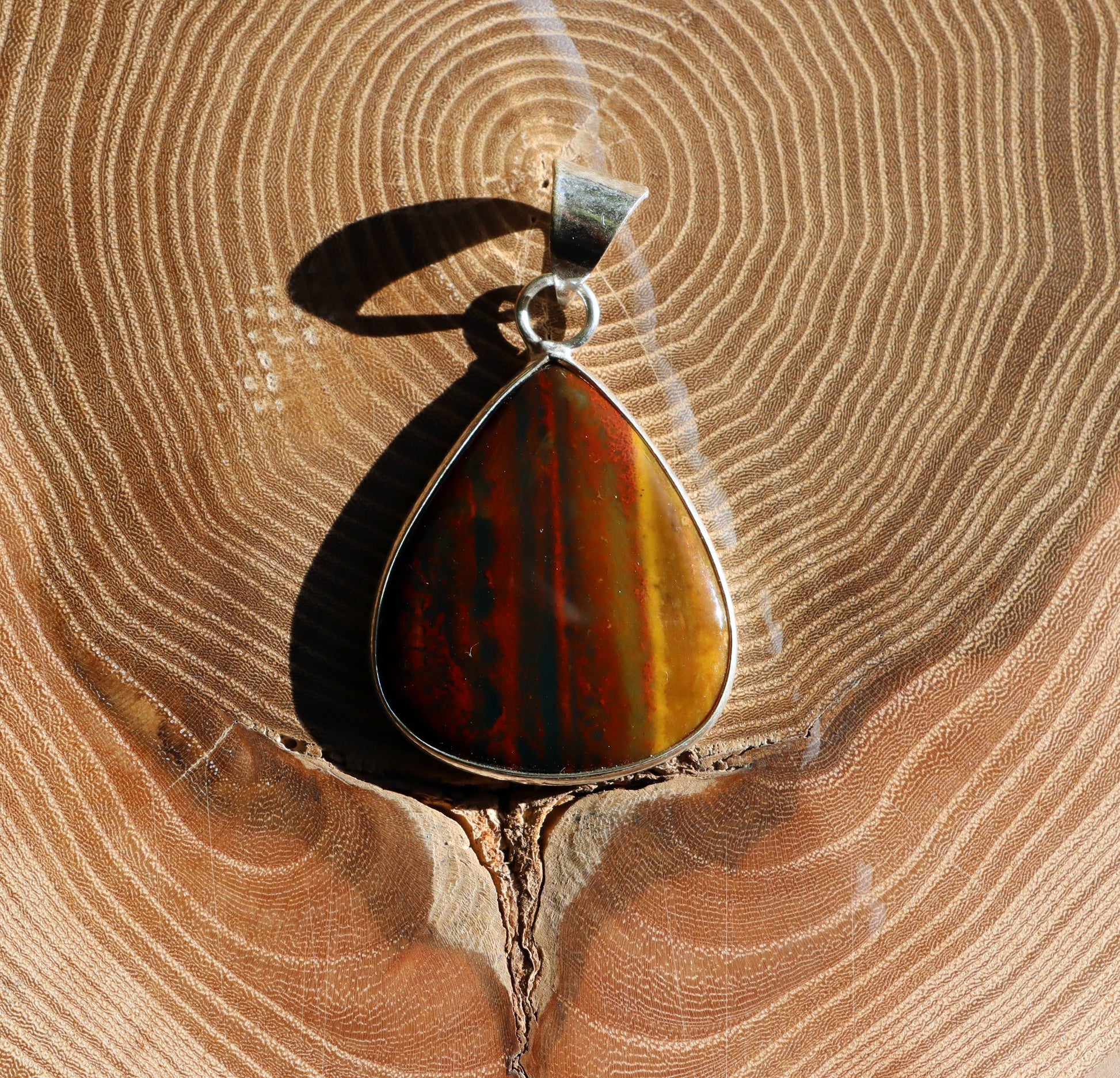 Přívěšek jaspis duhový - Supreme Panthers