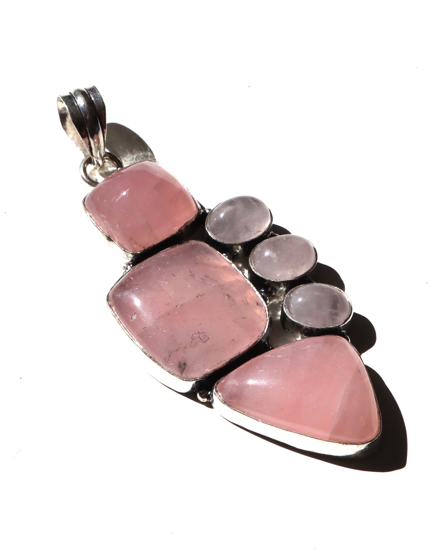 Přívěsek „Kameny srdce – růženín“ - Supreme Panthers