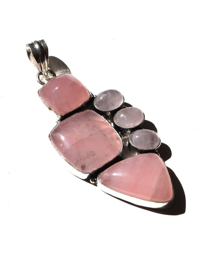 Přívěsek „Kameny srdce – růženín“ - Supreme Panthers