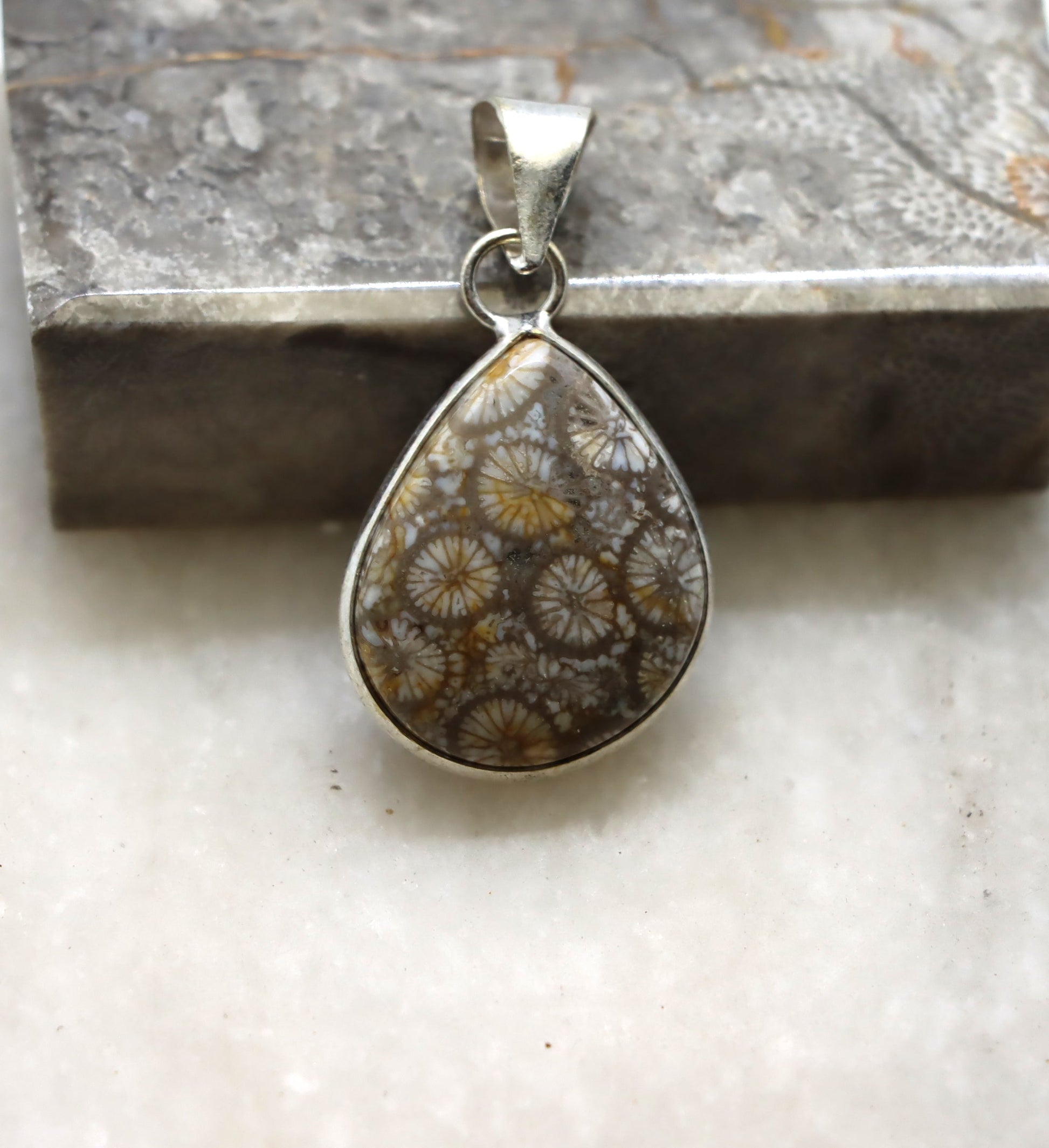 Přívěšek korál - Supreme Panthers