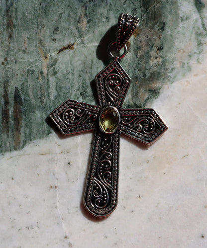 Přívěšek kříž citrín - Supreme Panthers