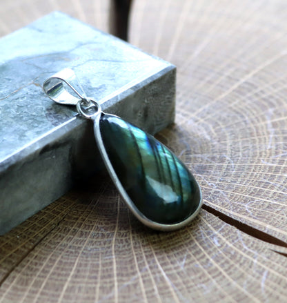 Přívěšek labradorit - Supreme Panthers