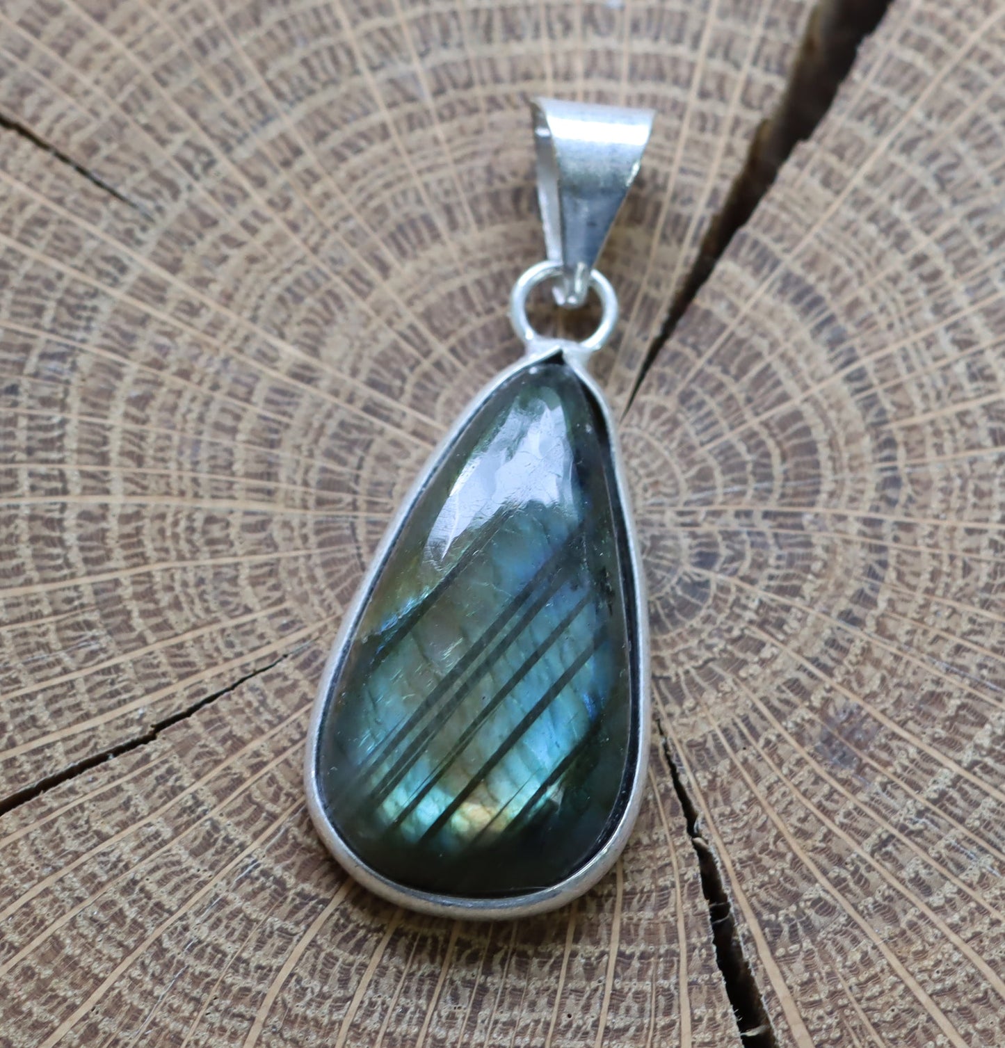 Přívěšek labradorit - Supreme Panthers