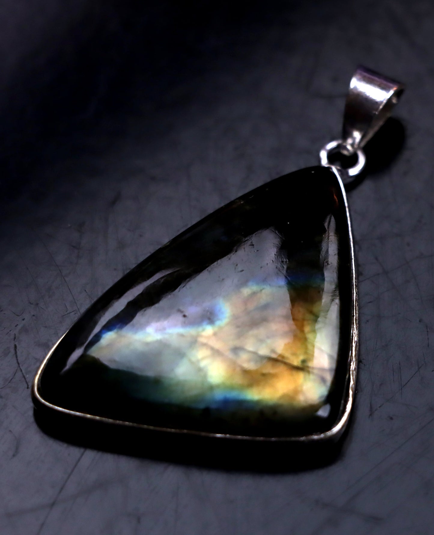 Přívěšek labradorit - Supreme Panthers