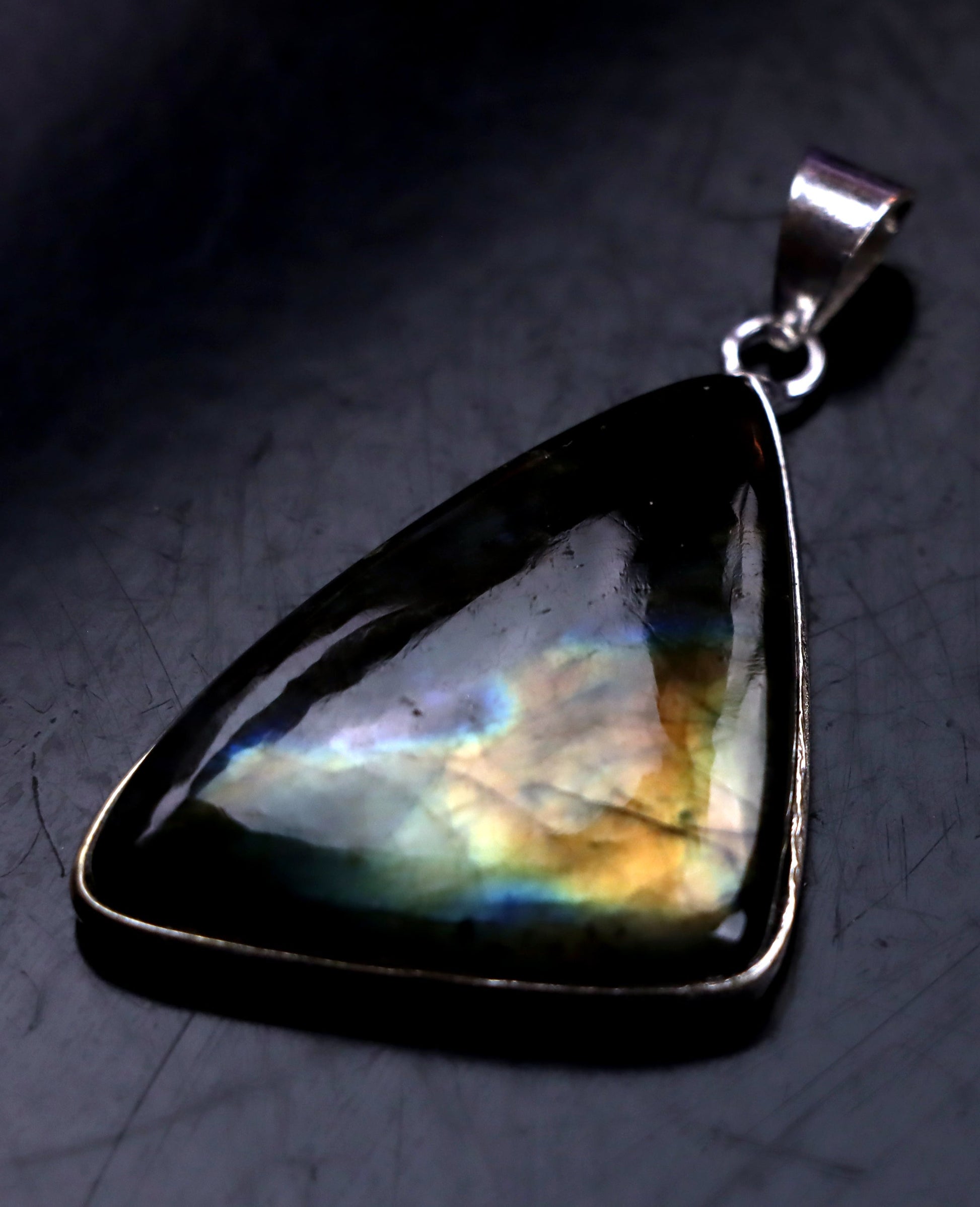 Přívěšek labradorit - Supreme Panthers