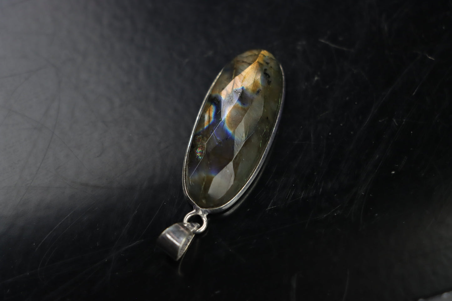 Přívěšek labradorit fazetovaný - Supreme Panthers