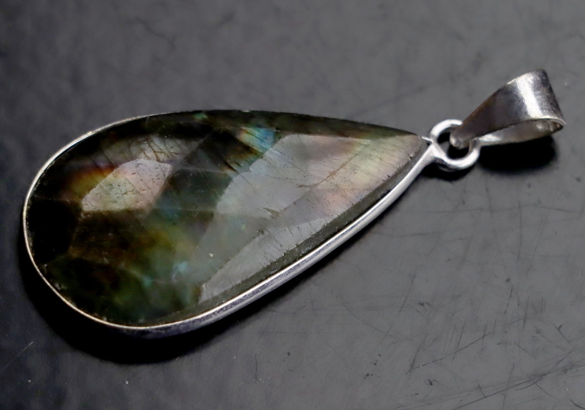 Přívěšek labradorit fazetovaný - Supreme Panthers