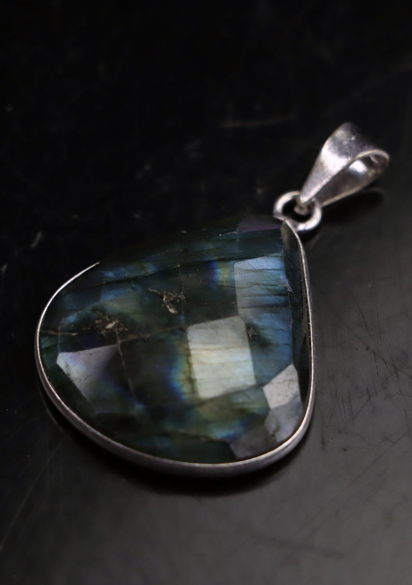 Přívěšek labradorit fazetovaný - Supreme Panthers