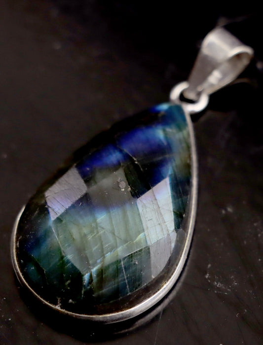 Přívěšek labradorit fazetovaný - Supreme Panthers