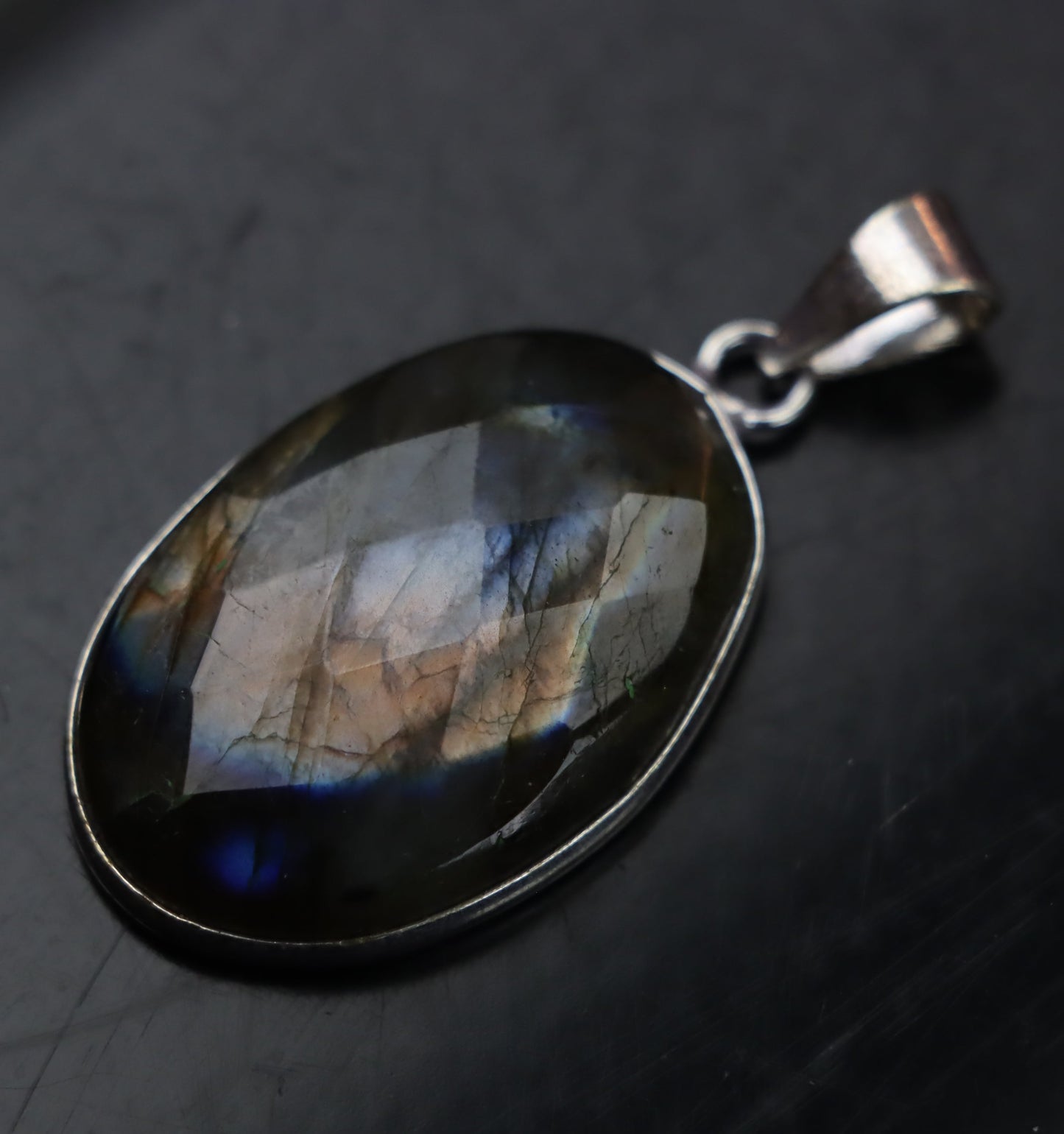 Přívěšek labradorit fazetovaný - Supreme Panthers