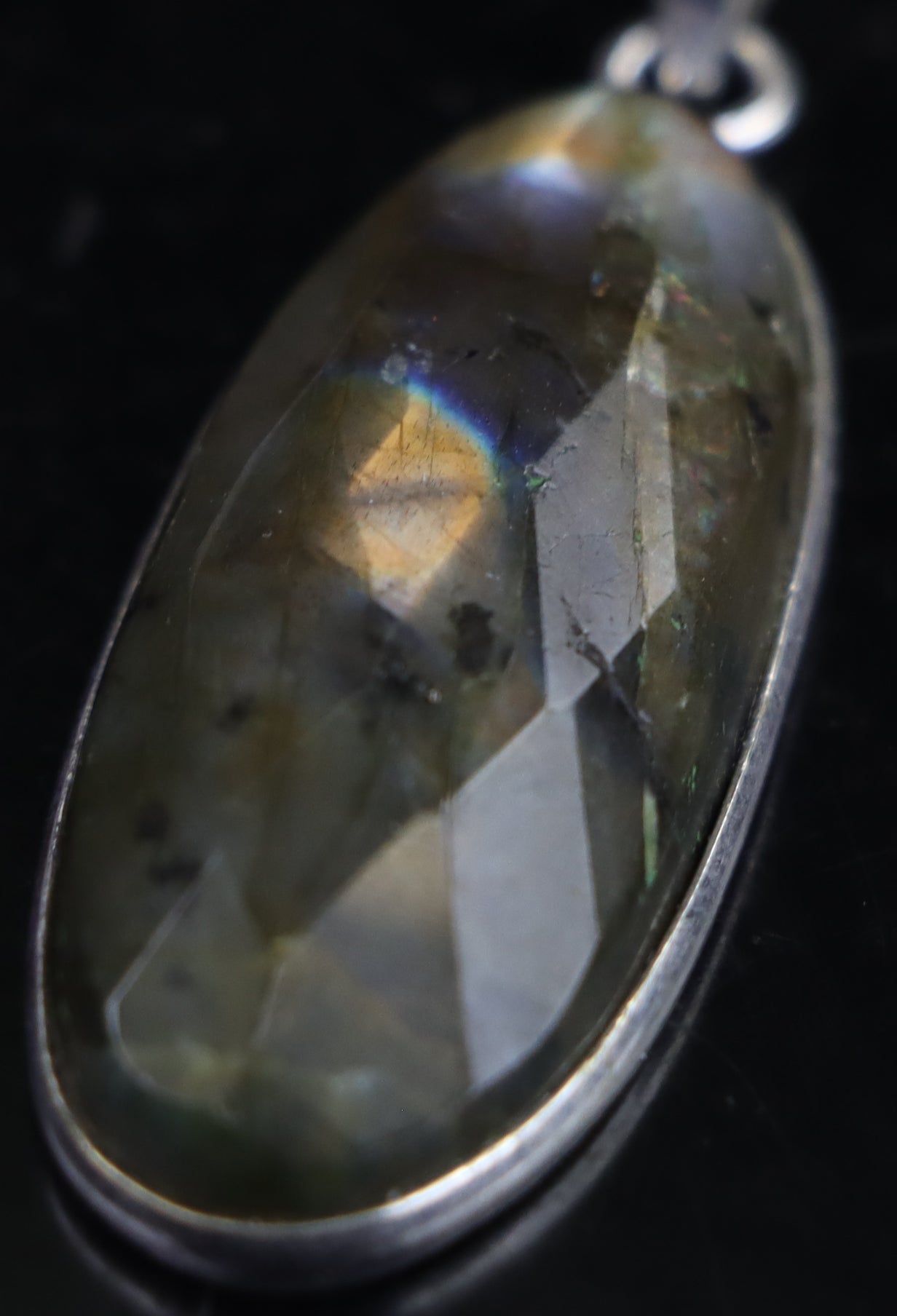 Přívěšek labradorit fazetovaný - Supreme Panthers