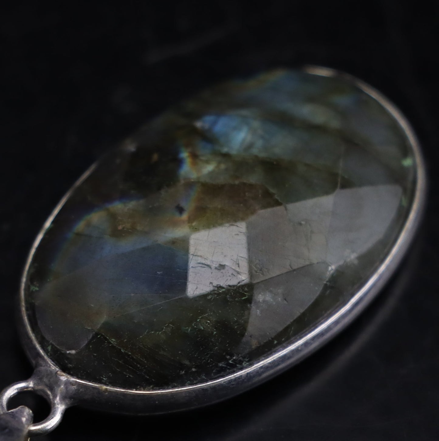 Přívěšek labradorit fazetovaný - Supreme Panthers