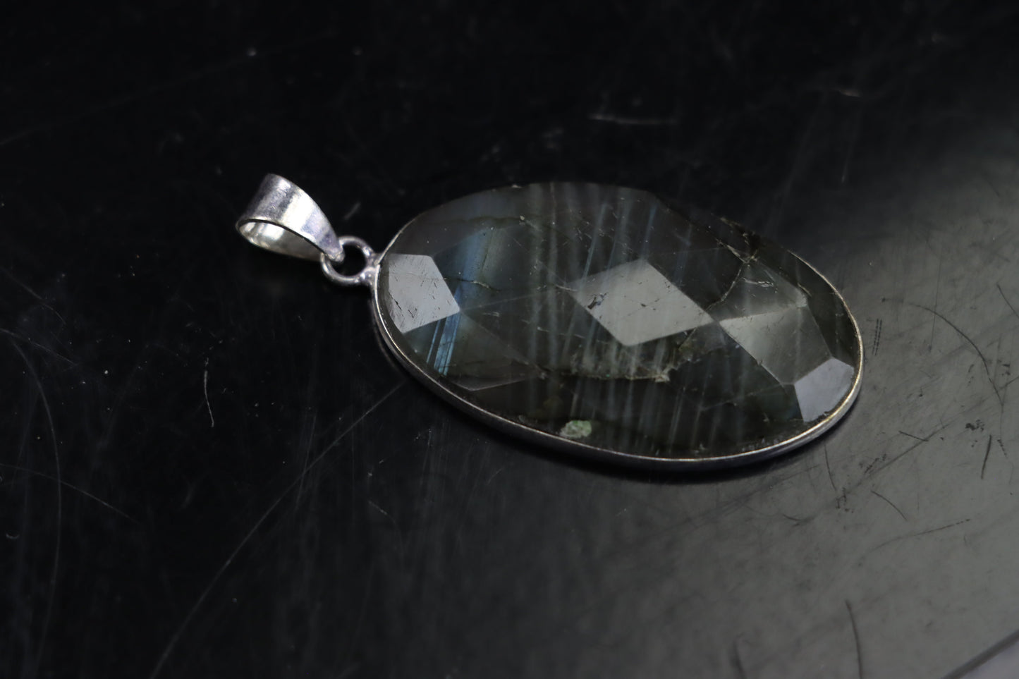 Přívěšek labradorit fazetovaný - Supreme Panthers