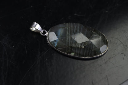 Přívěšek labradorit fazetovaný - Supreme Panthers