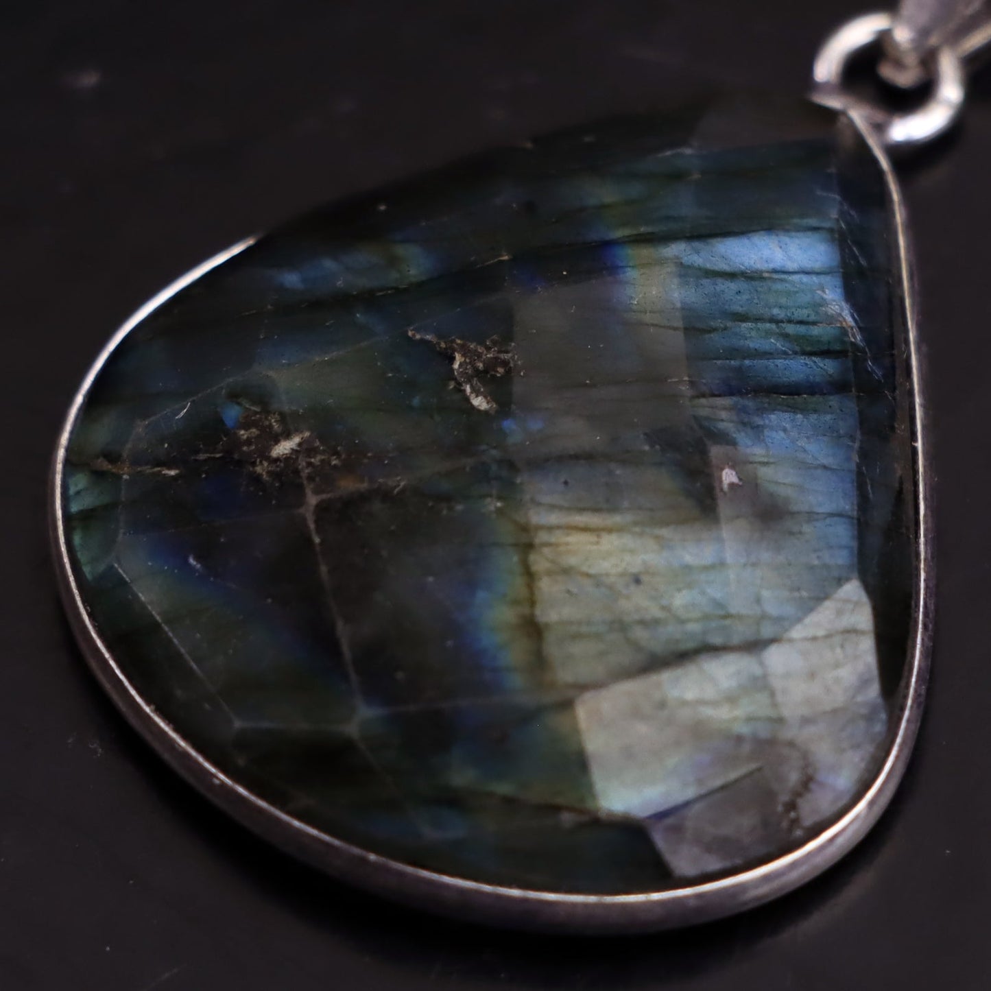 Přívěšek labradorit fazetovaný - Supreme Panthers