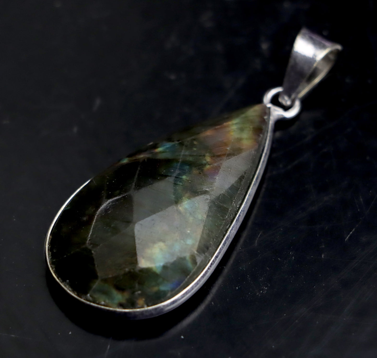 Přívěšek labradorit fazetovaný - Supreme Panthers