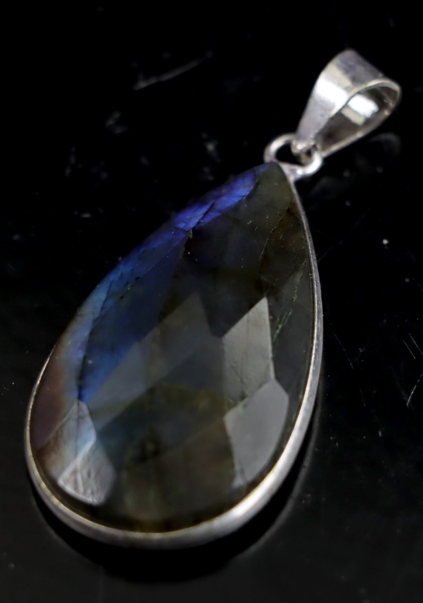 Přívěšek labradorit fazetovaný - Supreme Panthers