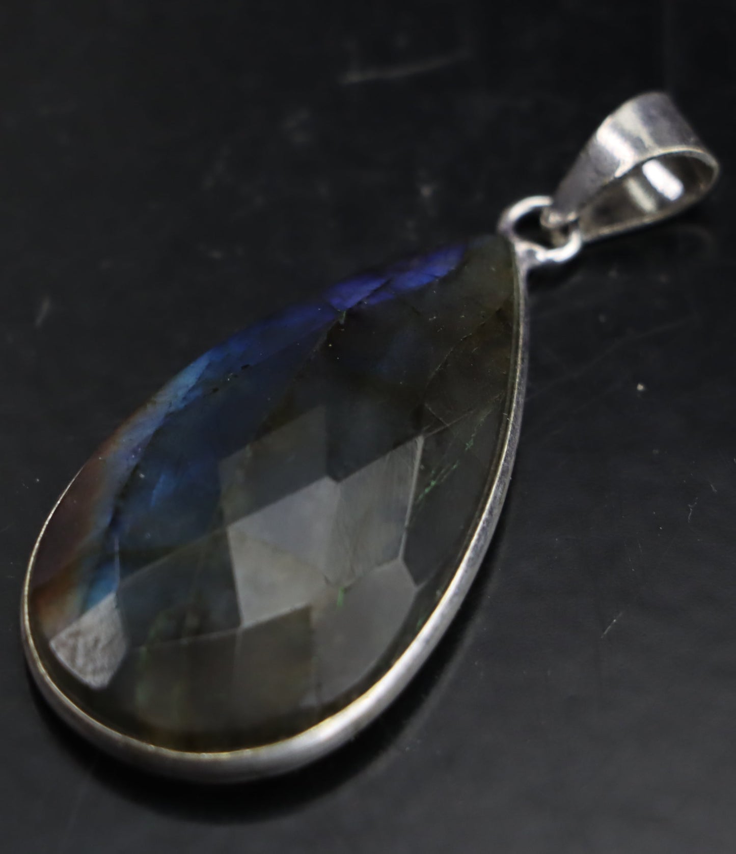 Přívěšek labradorit fazetovaný - Supreme Panthers