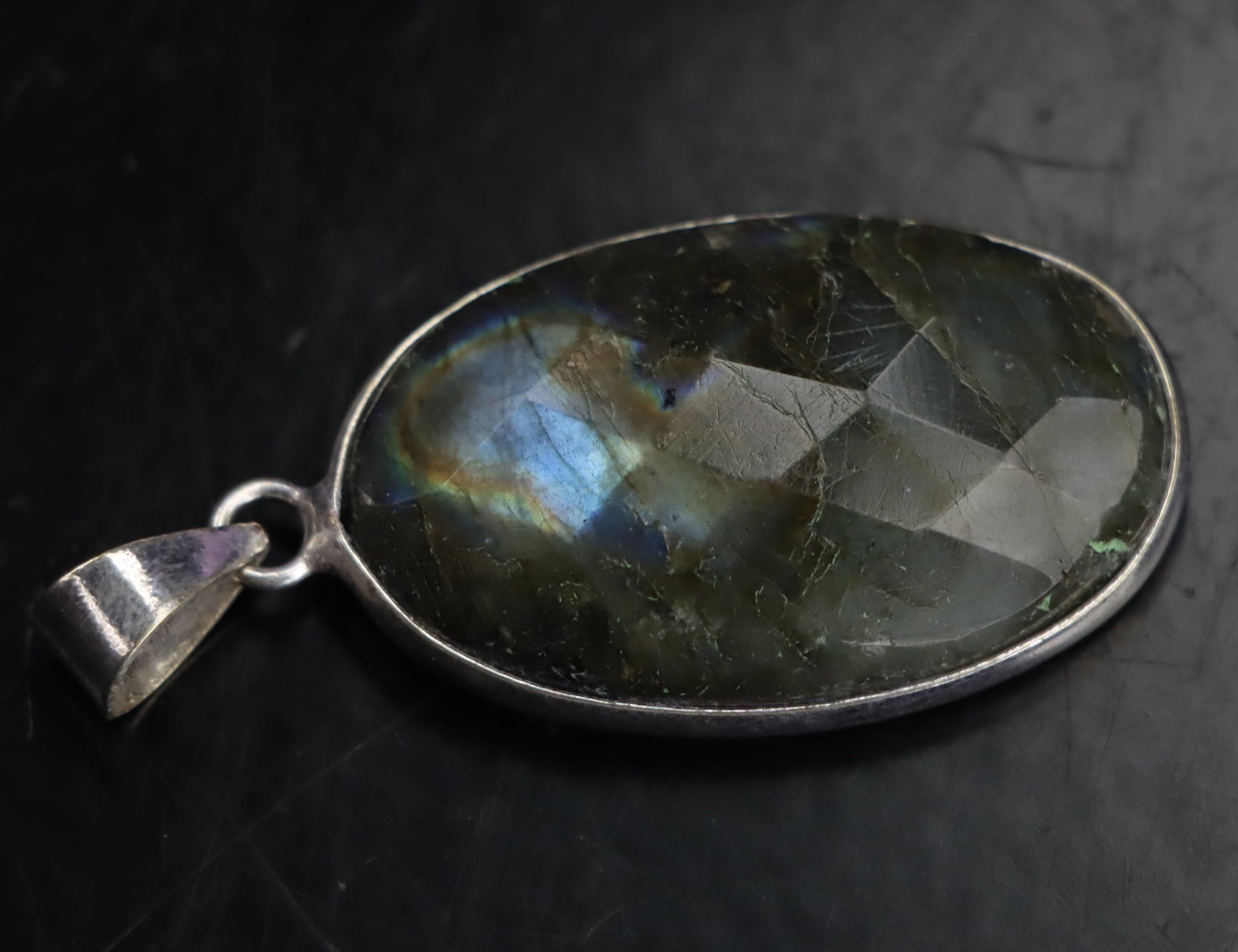 Přívěšek labradorit fazetovaný - Supreme Panthers