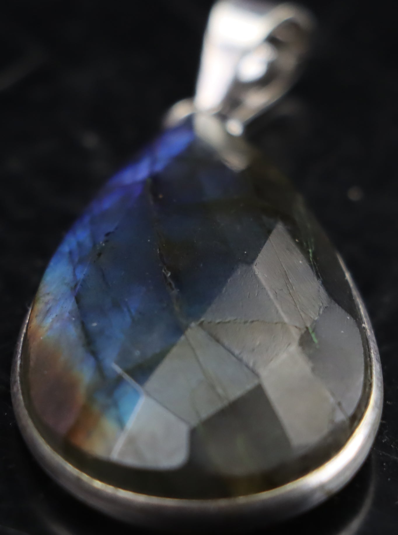 Přívěšek labradorit fazetovaný - Supreme Panthers