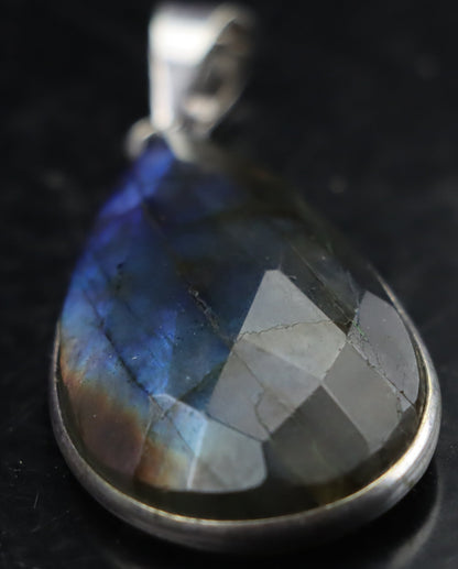 Přívěšek labradorit fazetovaný - Supreme Panthers