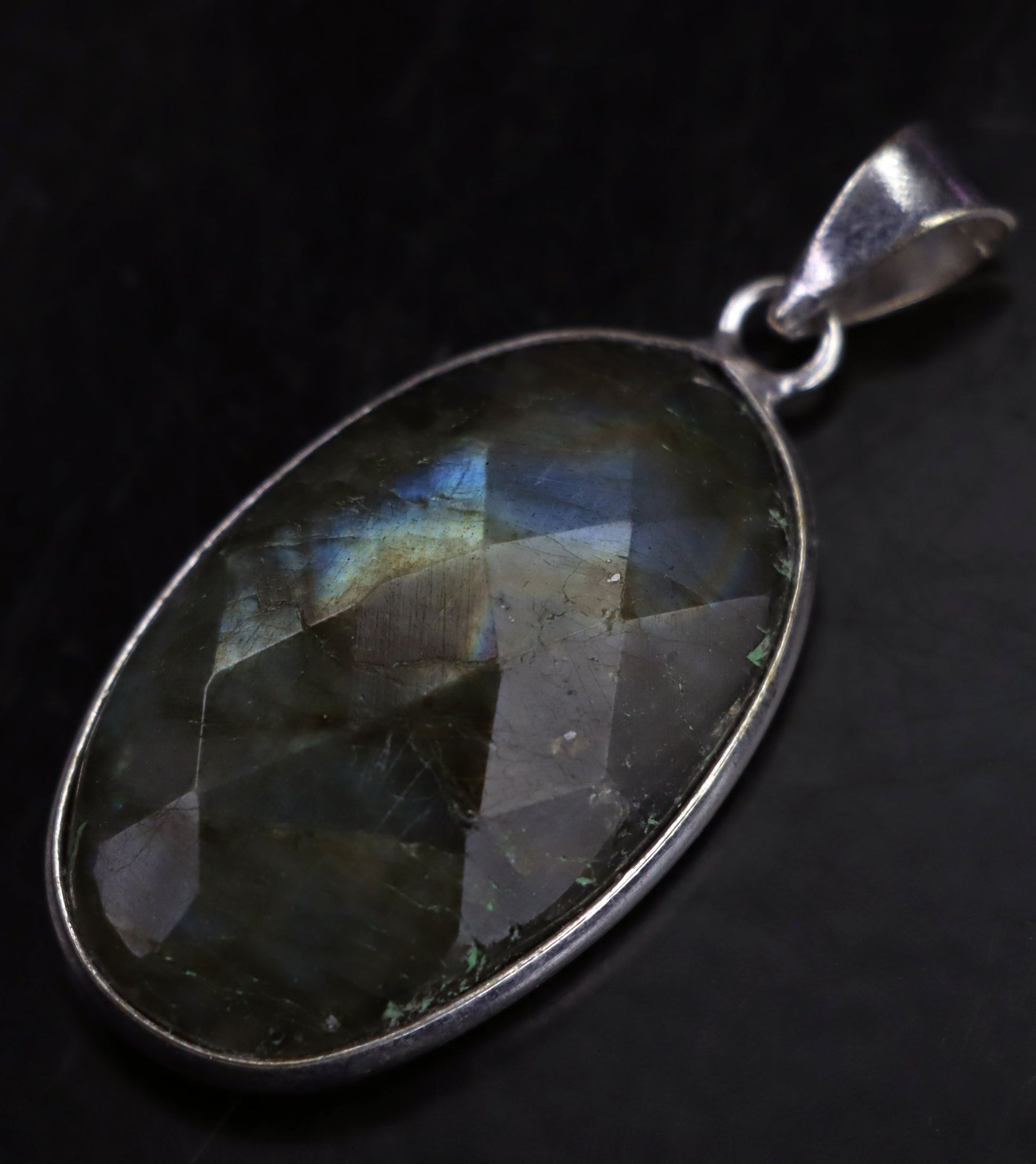 Přívěšek labradorit fazetovaný - Supreme Panthers