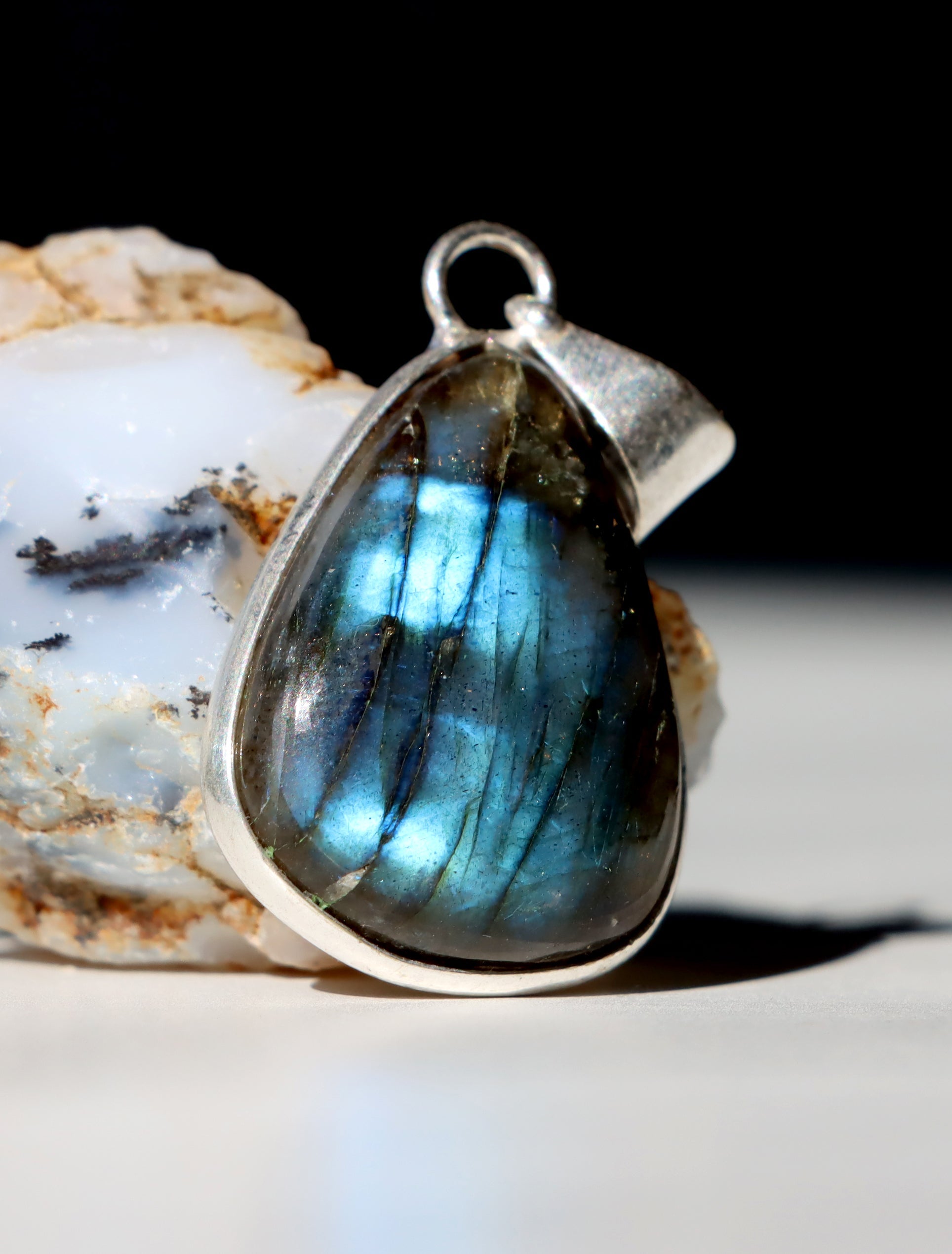 Přívěšek labradorit malý - Supreme Panthers