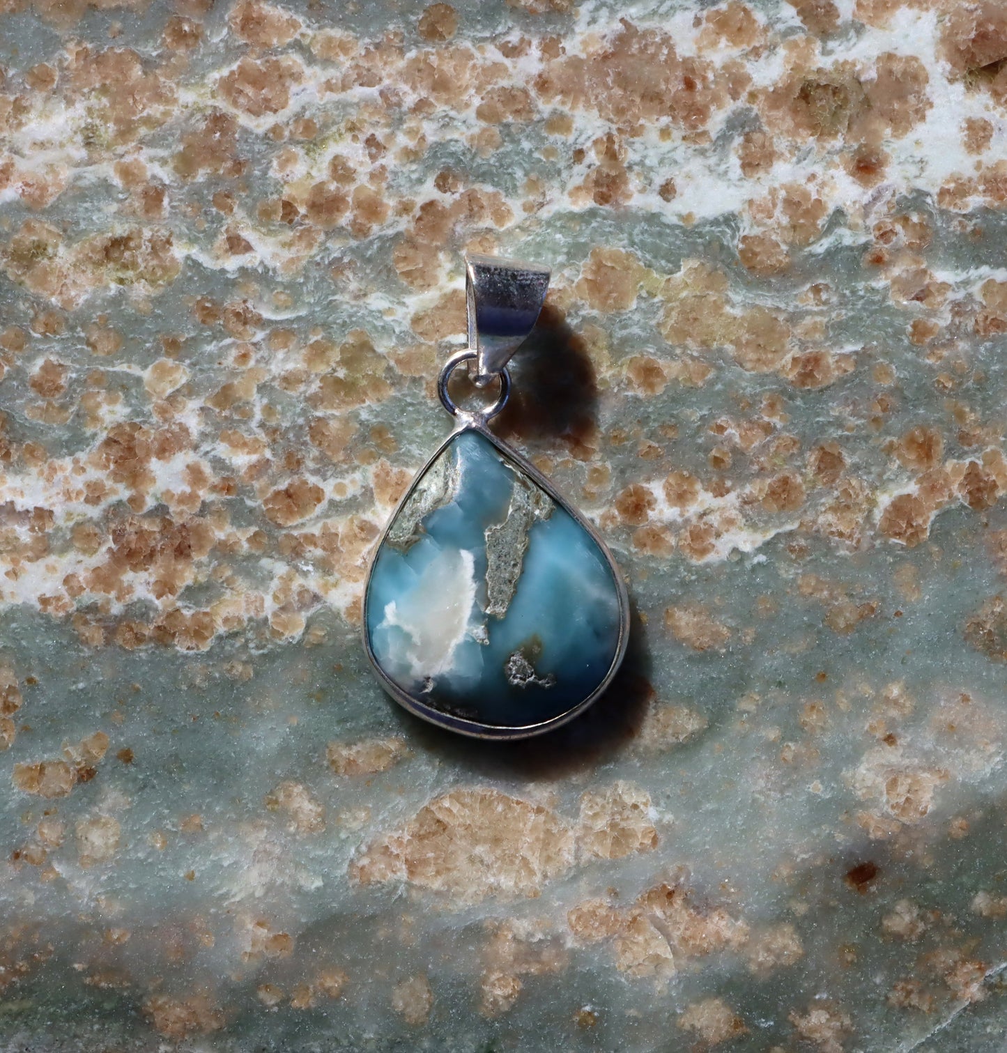 Přívěšek larimar - Supreme Panthers