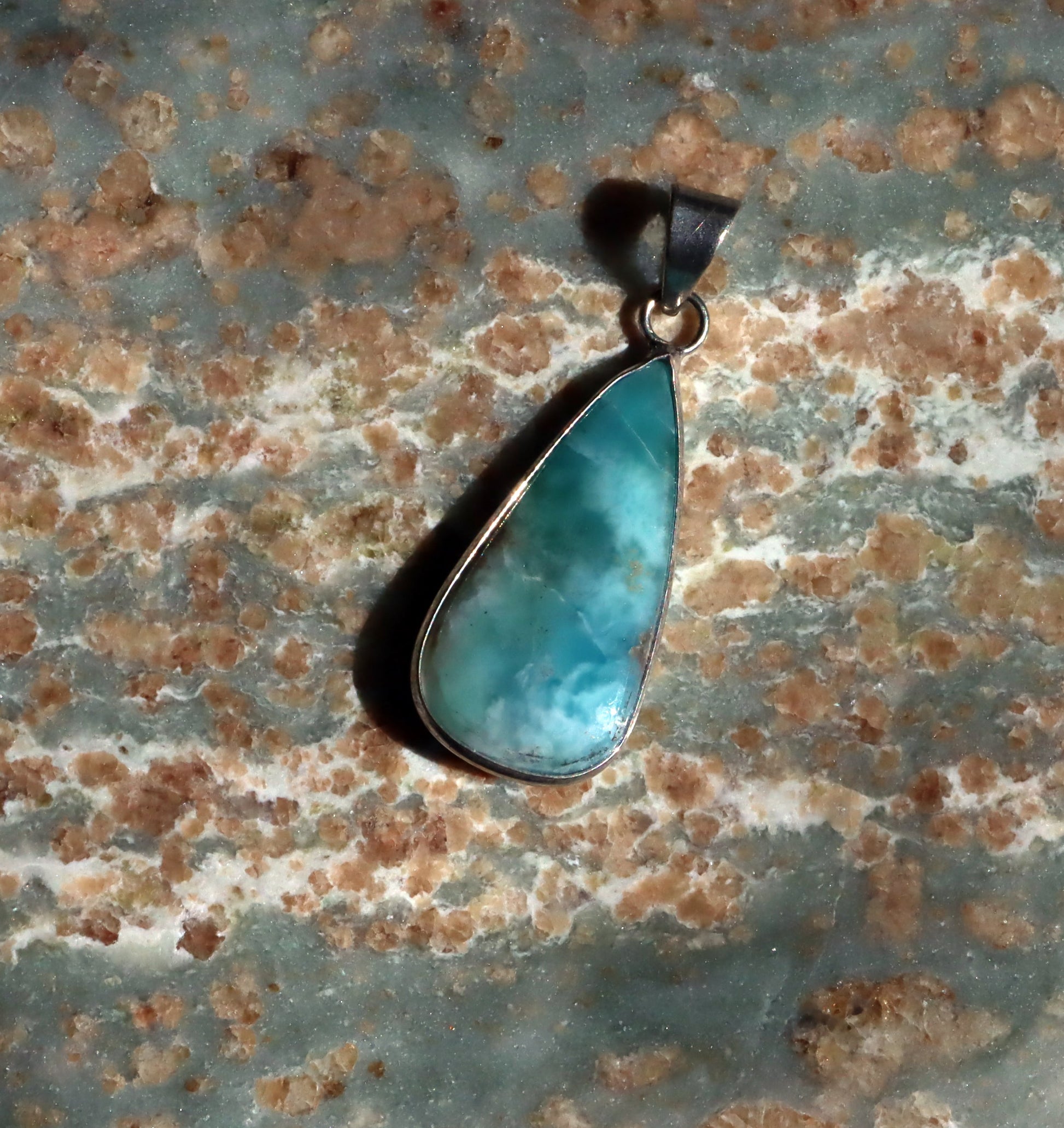 Přívěšek larimar - Supreme Panthers