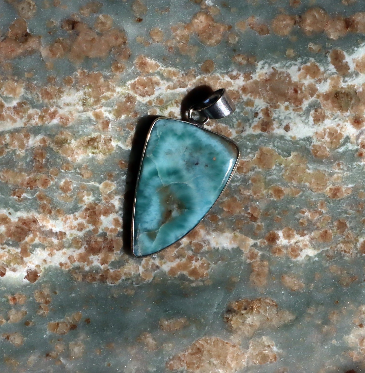 Přívěšek larimar - Supreme Panthers