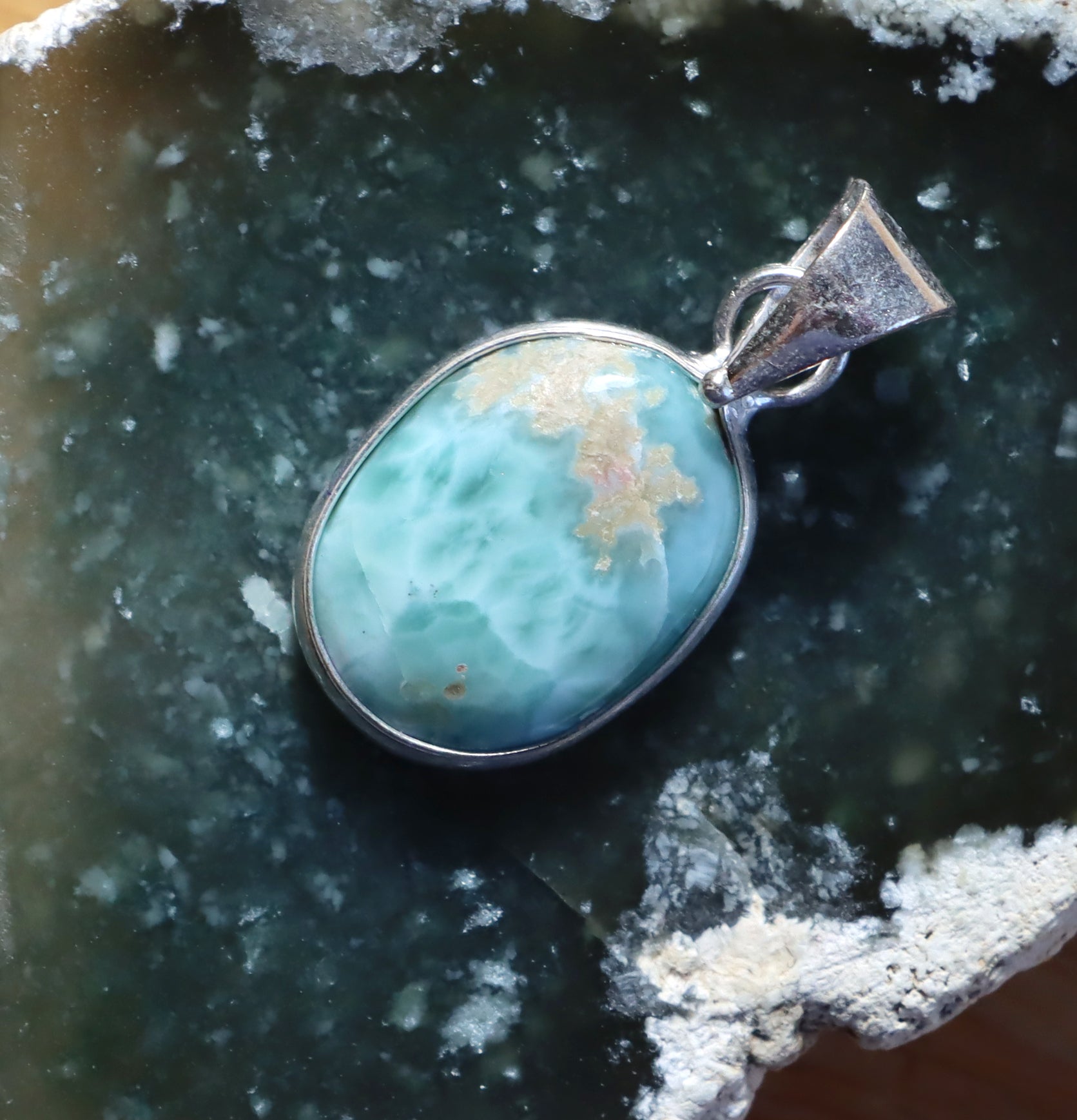 Přívěšek larimar - Supreme Panthers