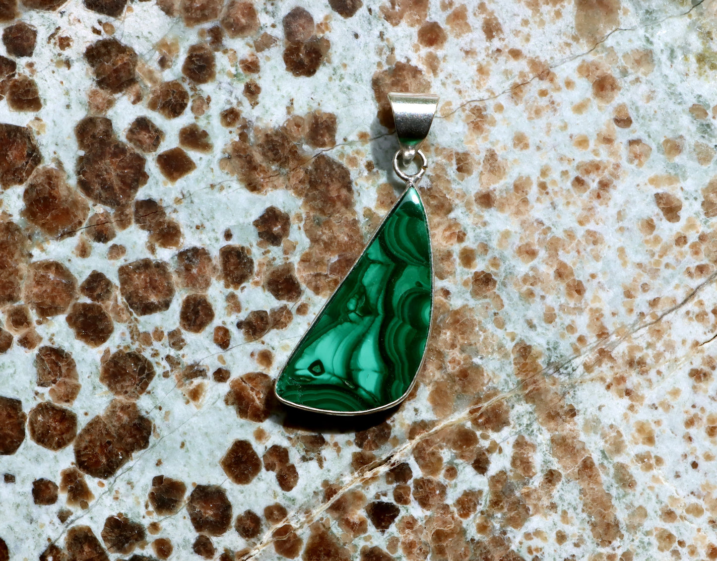 Přívěšek malachit - Supreme Panthers