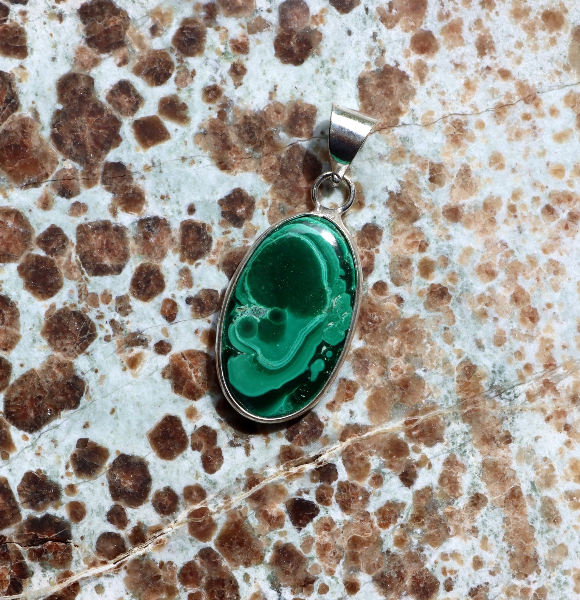 Přívěšek malachit - Supreme Panthers