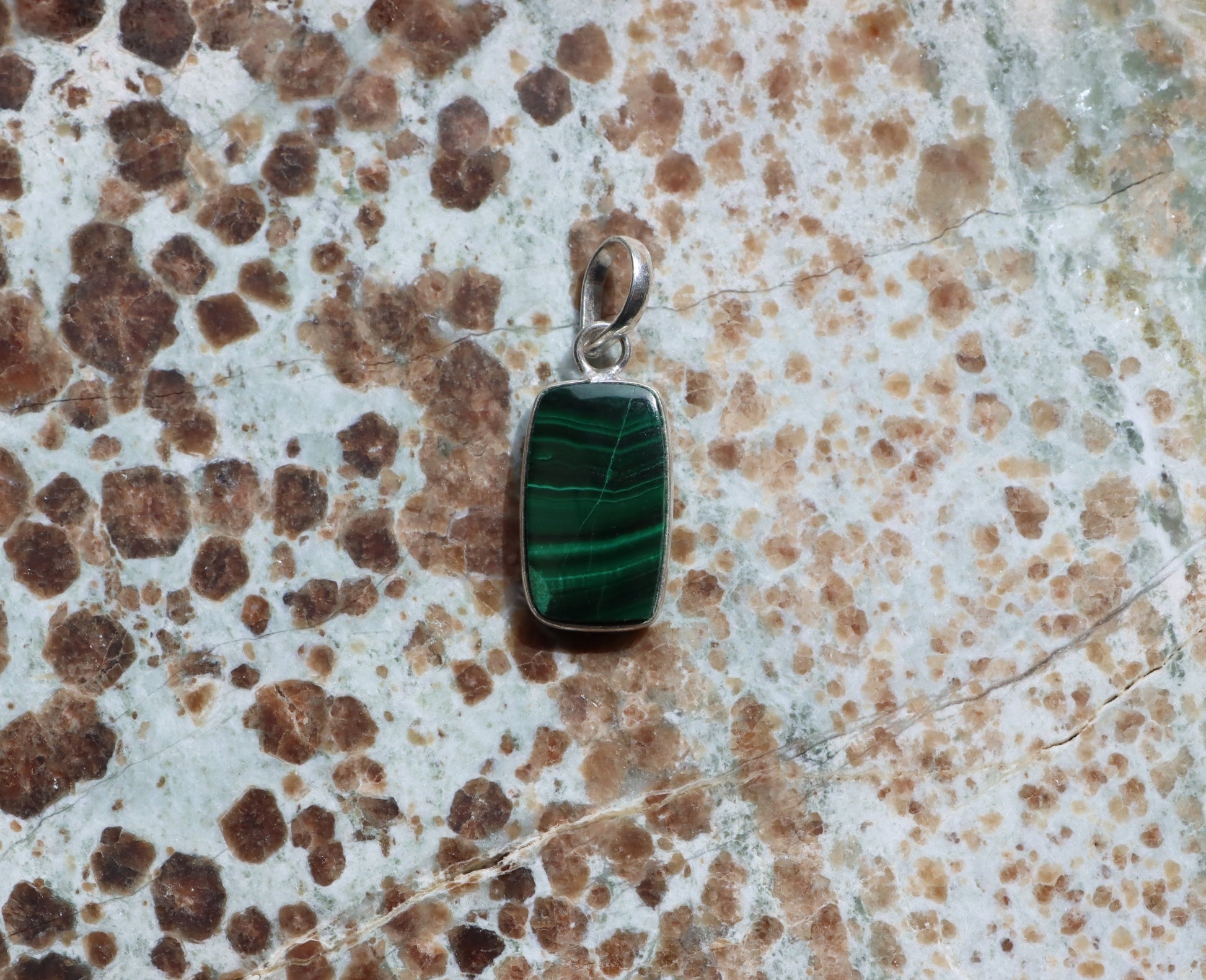 Přívěšek malachit - Supreme Panthers